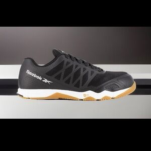 REEBOK Athletic Shoe: Composite Toe/Electrical Hazard/Metal Free/XTR Wome Sz9M